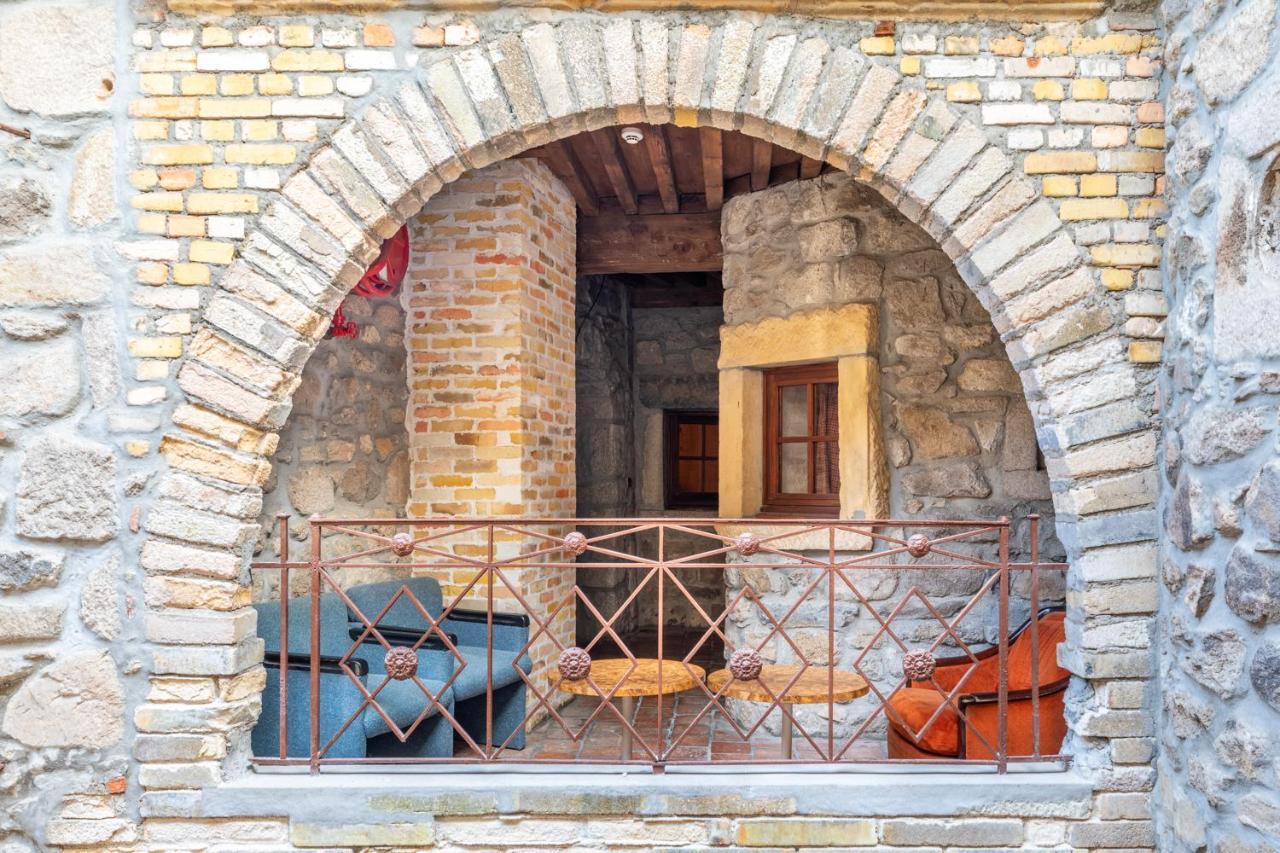 Montagny  Aux Prisons De Montagny Bed & Breakfast エクステリア 写真