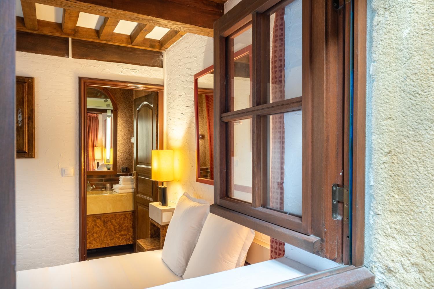 Montagny  Aux Prisons De Montagny Bed & Breakfast エクステリア 写真