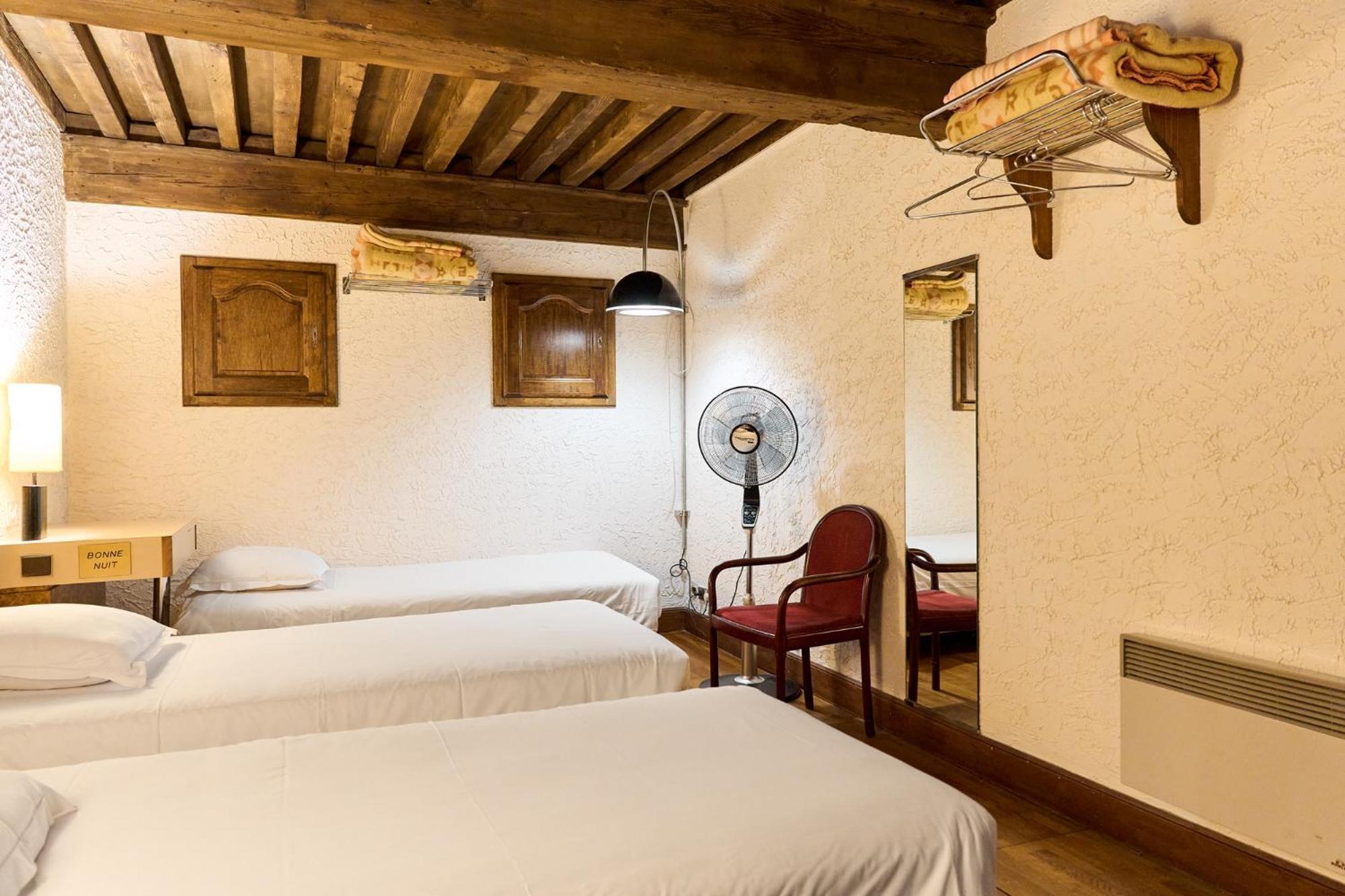 Montagny  Aux Prisons De Montagny Bed & Breakfast エクステリア 写真