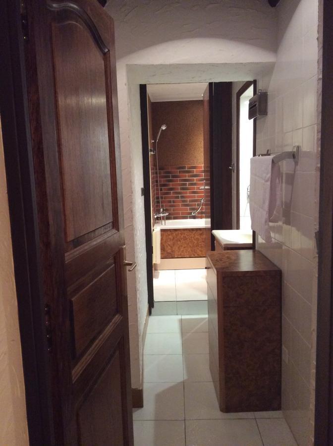 Montagny  Aux Prisons De Montagny Bed & Breakfast エクステリア 写真