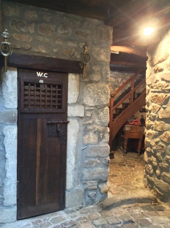 Montagny  Aux Prisons De Montagny Bed & Breakfast エクステリア 写真