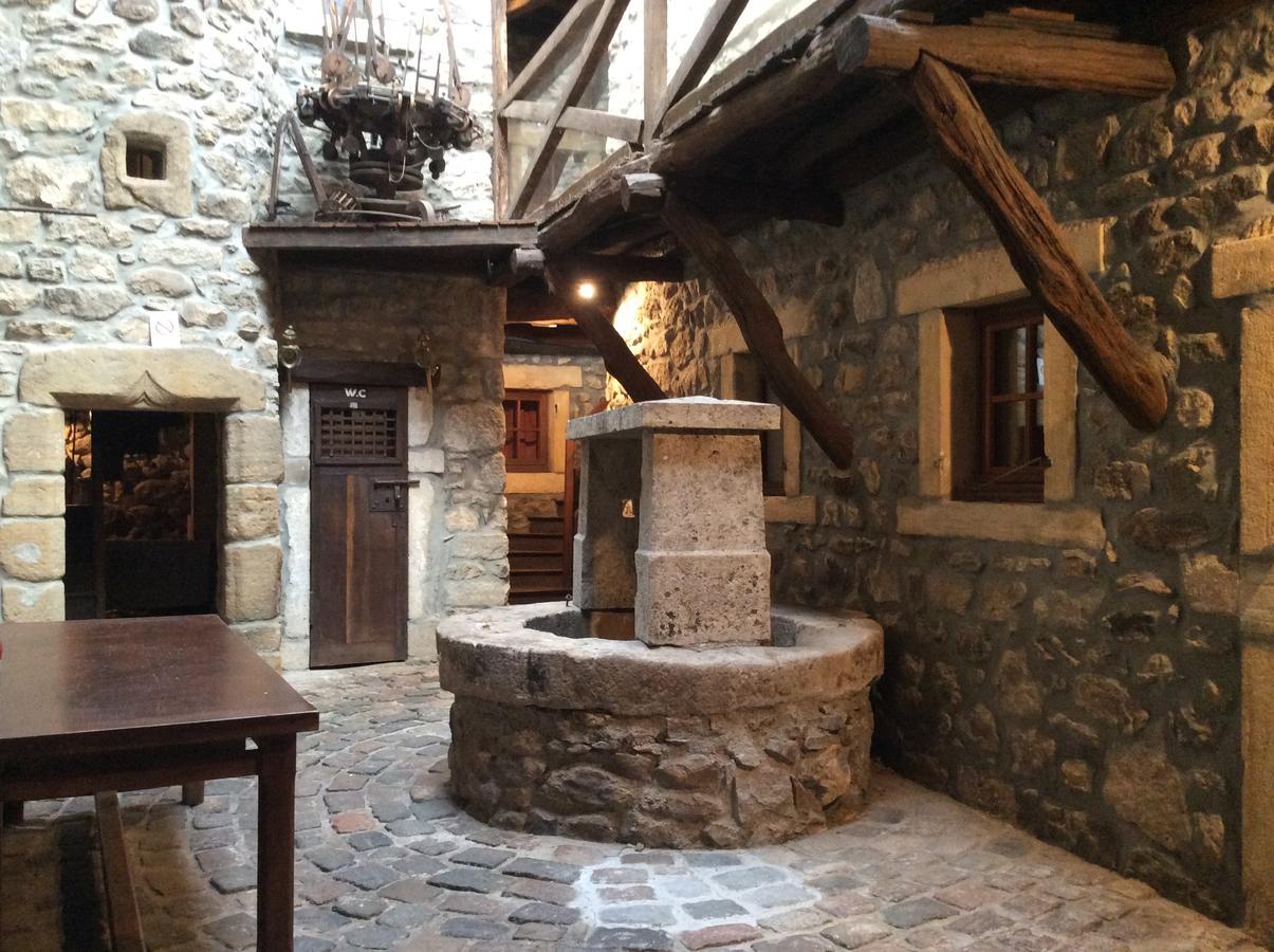 Montagny  Aux Prisons De Montagny Bed & Breakfast エクステリア 写真