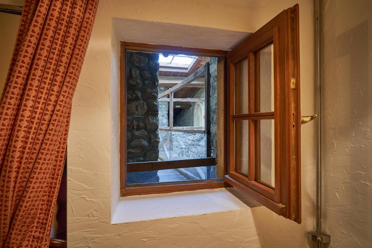 Montagny  Aux Prisons De Montagny Bed & Breakfast エクステリア 写真